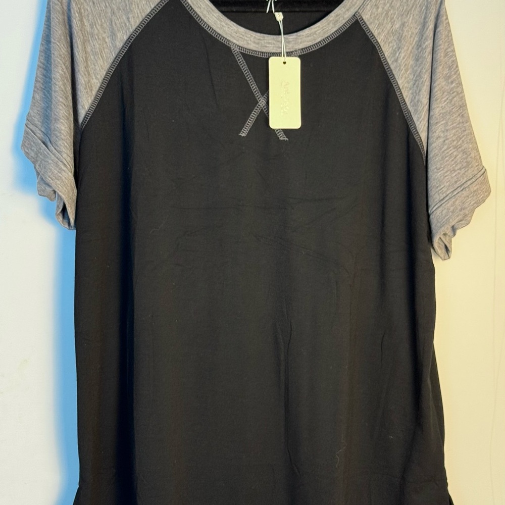 Casual Mens Aokodor Black Fashion Shirt--size XL BRAND NEW W/ TAGS
